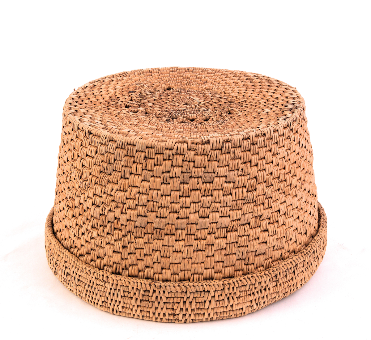 Fletta korg med lok.

