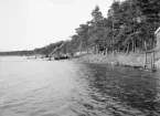 Nedslag i sommarparadiset Varamobaden väster om centrala Motala. Foto omkring 1940.