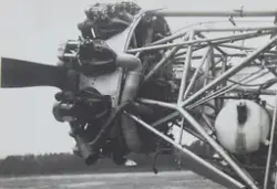 Närbild av flygmotor Bristol Jupiter VI.

Text vid foto: "BJ