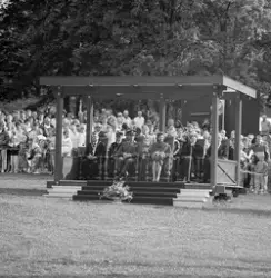 Signingsreisen 20.06.1991. Domkirkeodden, Hamar. Baldakin, k