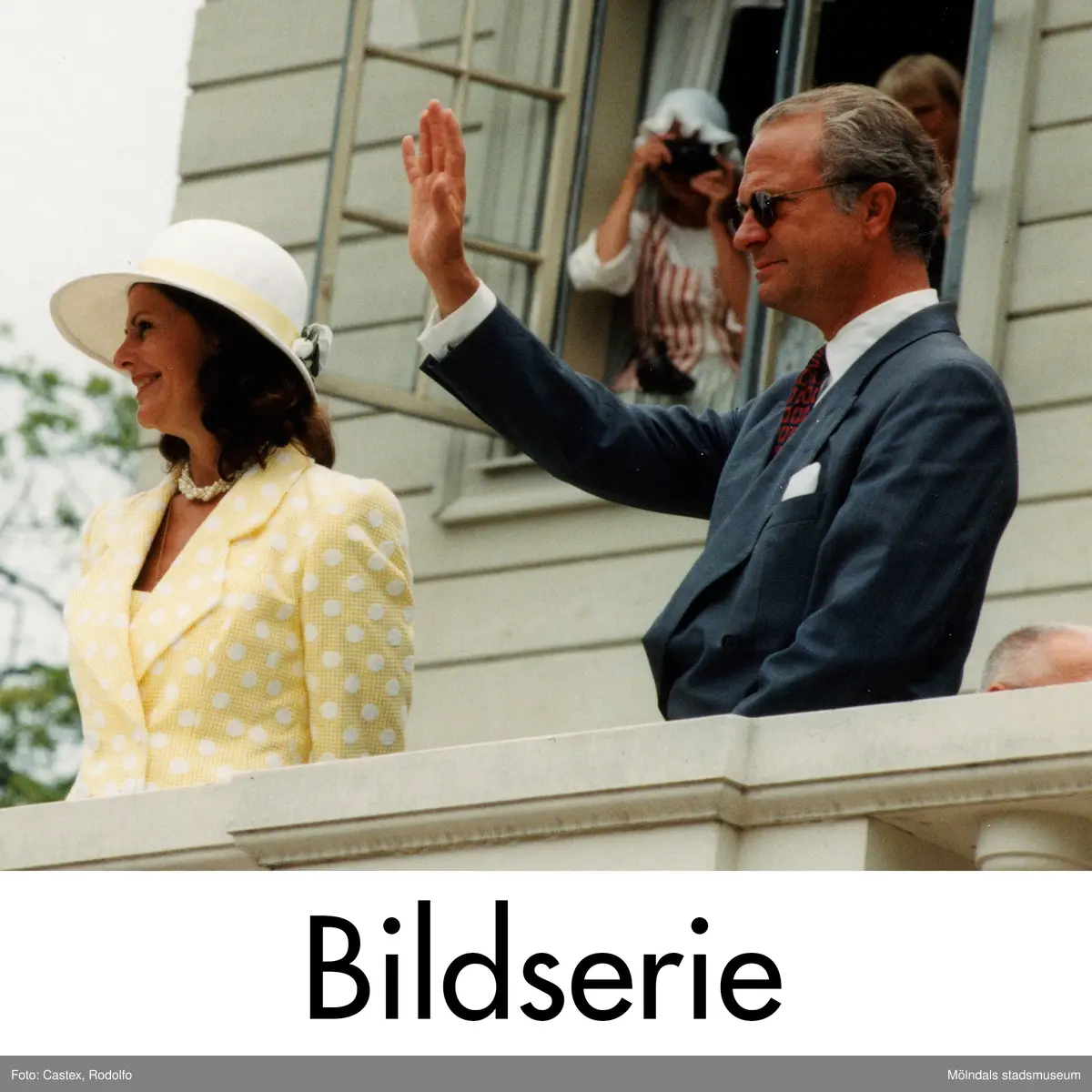 Serie om 10 fotografier som visar det svenska kungaparet på besök vid Gunnebo slott i Mölndal den 28 augusti 1997.