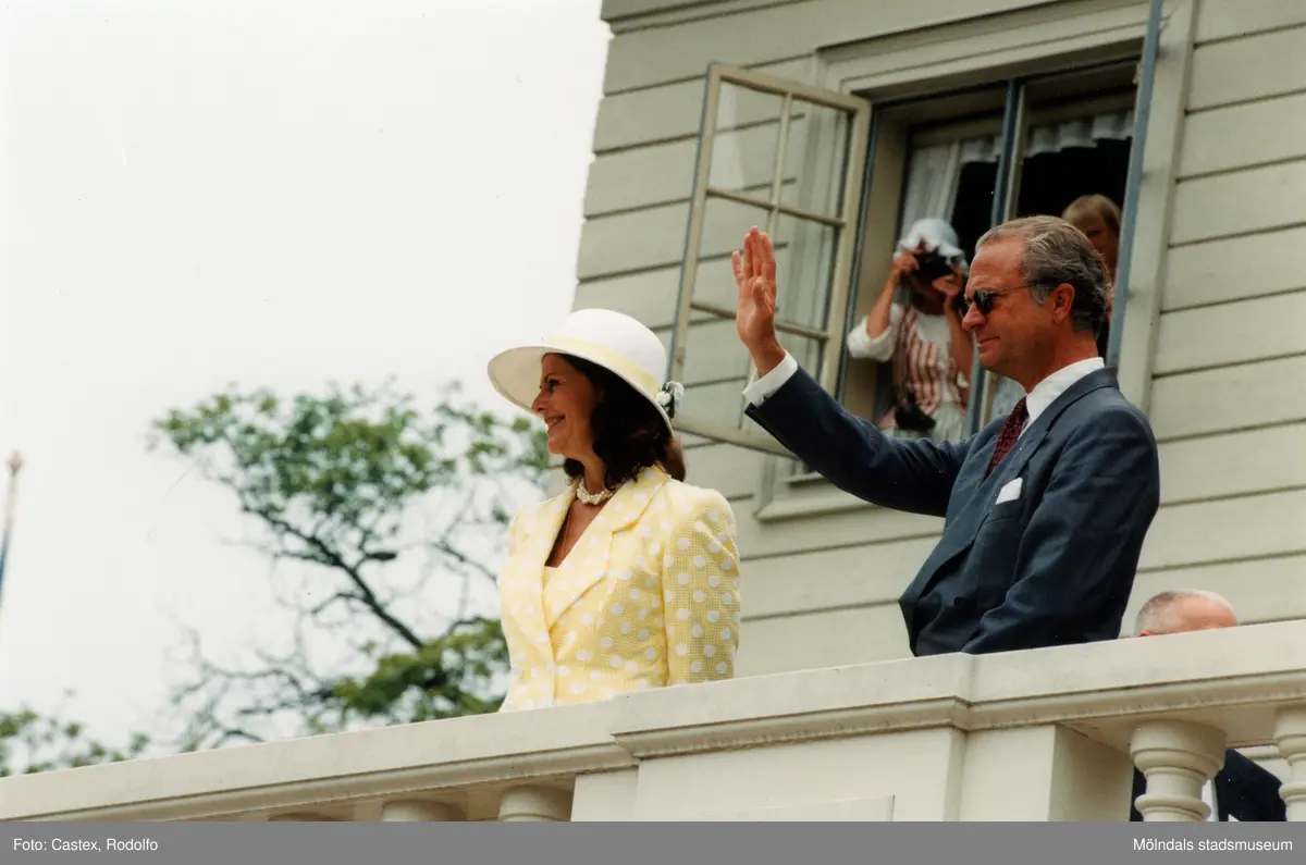 Det svenska kungaparet på besök vid Gunnebo slott i Mölndal den 28 augusti 1997.