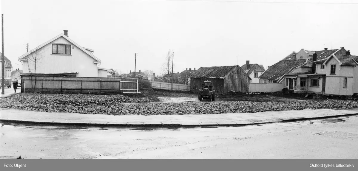 Rivinfg av Kransen i Moss, 1960-åra. Til venstre Fjordveien og Nygata.