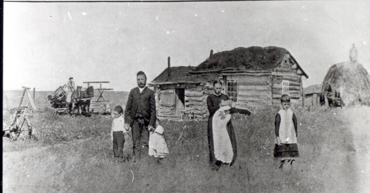 Pioneer Halvor Boe's first home in Edmore, ND.
Nord for Devils Lake. De første nordmenn i
Ramsey kom i 1882
