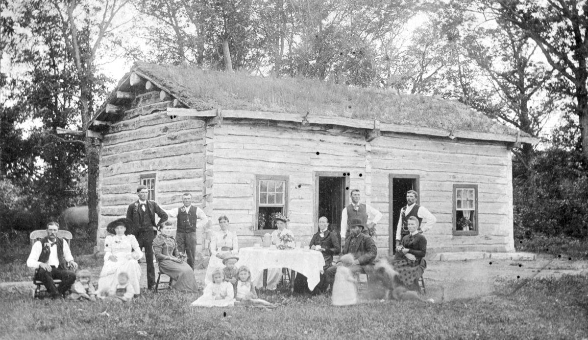 Foto etter Per og Anna Stensby på Espa.
Per hadde en bror M.C. Stansby i Amerika,
men dette bildet er helst etter en
eldre generasjon.