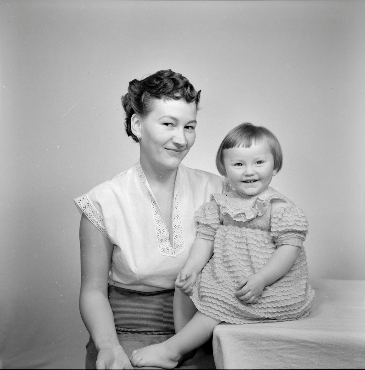 Naili og Anne Larsen
