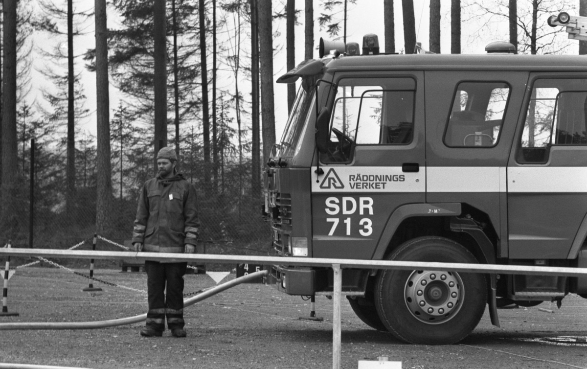 Första övningen på den nya ABC-banan i Skövde för Räddningsverket hösten 1989.