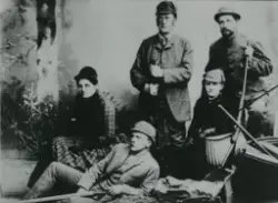 Et jaktlag hos fotograf Aune i Trondheim