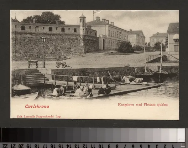 Carlskrona. Kungsbron med Flottans sjukhus.