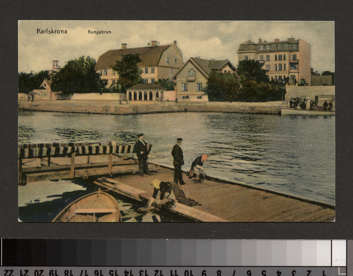 Vykort på Kungsbron Karlskrona.DO 14939:88