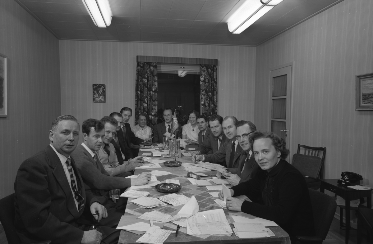 Bilden är tagen den 3 februari 1958 av Ateljé Eggeborn.