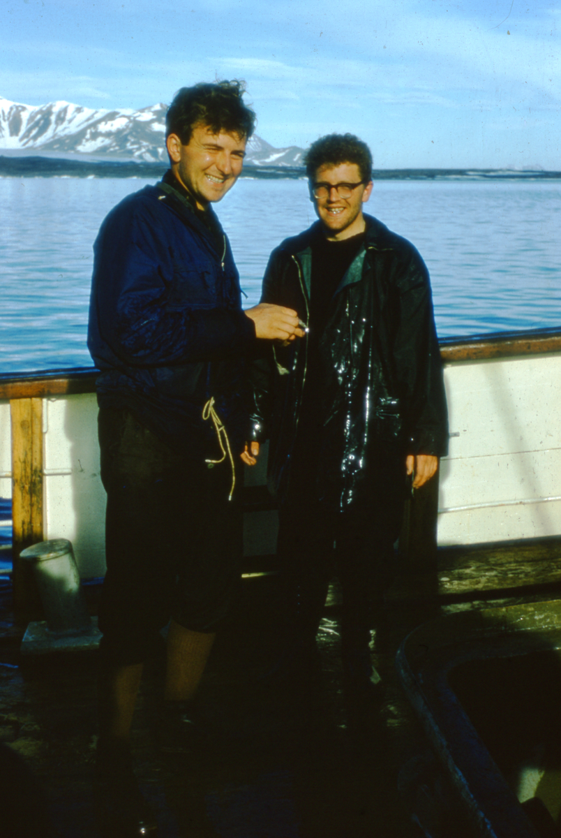Nordsyssel på vei fra Ny-Ålesund. Forskere fra Cambridge Spitsbergen Expedition.