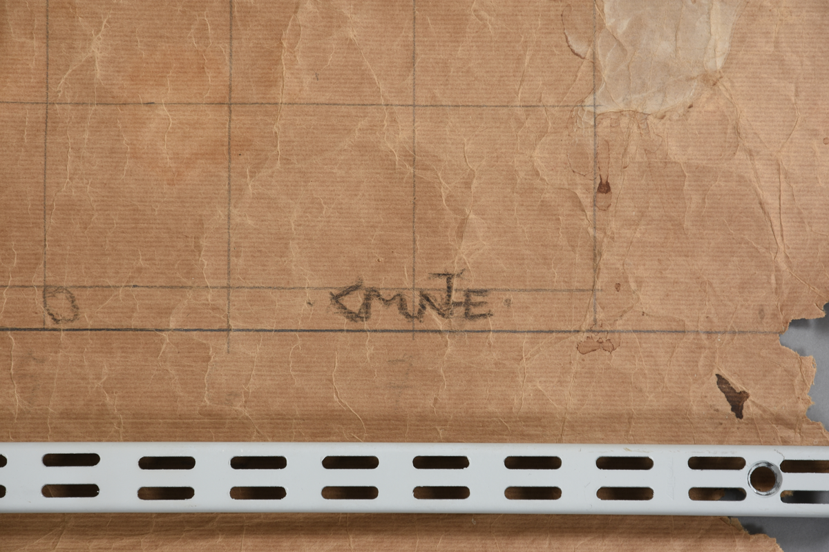 To gargoyler som sit tett saman.