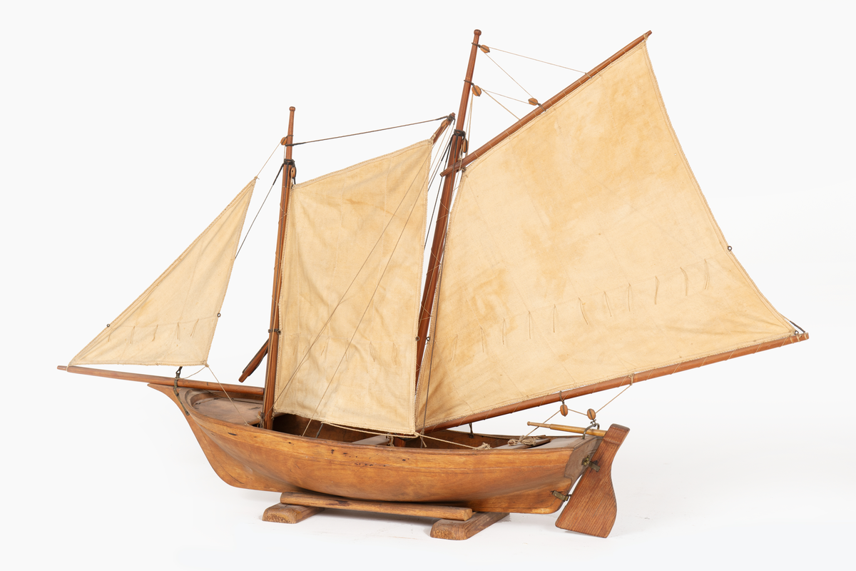 Fartygmodell av fiskebåt.