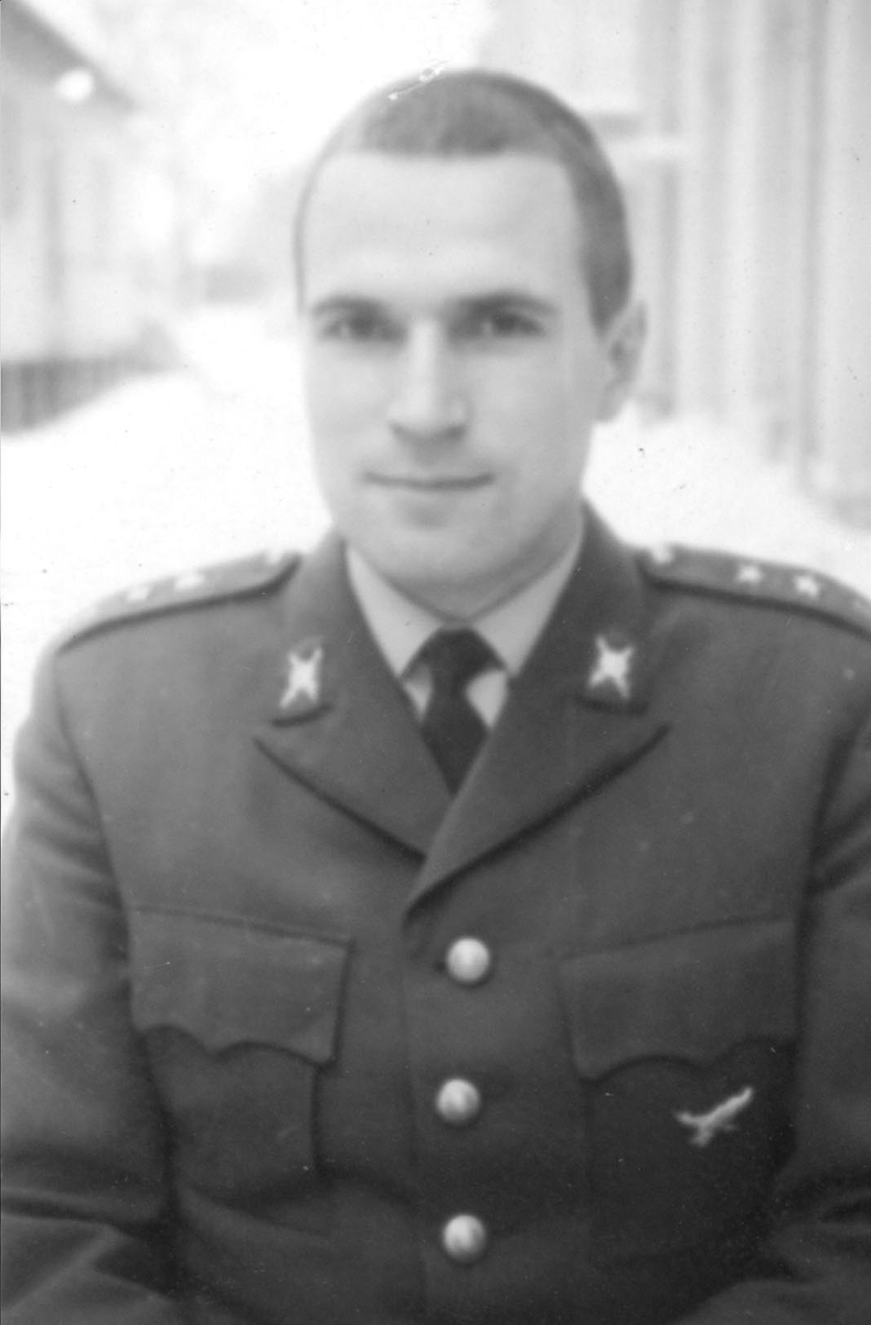 Kapten John Ivan Österbladh, T 2