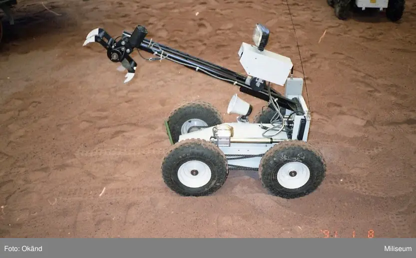 Ammunitionsröjningsrobot.