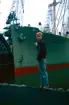 Peter Lindquist gick till sjöss på lastfartyget M/S NORDSTJERNAN 1965. Med sig ombord hade han en kamera som han hade fått i present av sin pappa för att kunna dokumentera resan och livet i hamnarna som fartyget angjorde. Diabildssviten skildrar livet ombord på lastfartyget precis i brytpunkten innan containerhanteringen slog igenom. Fotografierna samlades in till Sjöhistoriska museet 2023.

Hösten 2024 besökte Peter Lindquist Sjöhistoriska museet och höll ett föredrag. Fokus var livet ombord på ett lastfartyg vid 1960-talets mitt  ur en besättningsmans perspektiv.
Arkivnummer SME_657
Accessionsnummer: SM:ACC:2024:05