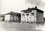 Repetitionsövningarna vid I11 i Växjö, hösten 1921.
Kanslihuset m.m.