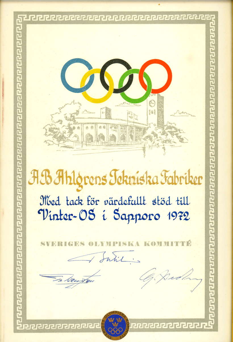 Diplom, inramat och glasat, tillägnat F. Ahlgrens Tekniska Fabrik från Sveriges Olympiska Kommitté, som tack för Ahlgrens stöd till den svenska OS-truppen (sponsring). Samlingen består av sju exemplar med följande dateringar:
1) OS Munchen 1972. 
2) OS Sapporo 1972. 
3) OS Montreal 1976. 
4) OS Los Angeless 1984. 
5) OS Sarajevo 1984. 
6) OS Seoul 1988. 
7) OS Calgary 1988.
Sammanställd och arkiverad av givaren.