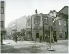 Västerås, Centrum, kv. Klas.
Rivningsarbete. Hantverkargatan mot väster, från Vasagatan. 1966.