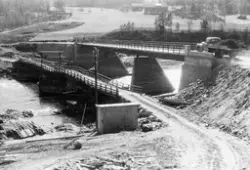 Den gamle og den nye Ulekleivsbrua på Dovre i Oppland, fotog