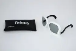 Futura 564 [Solbriller i etui]