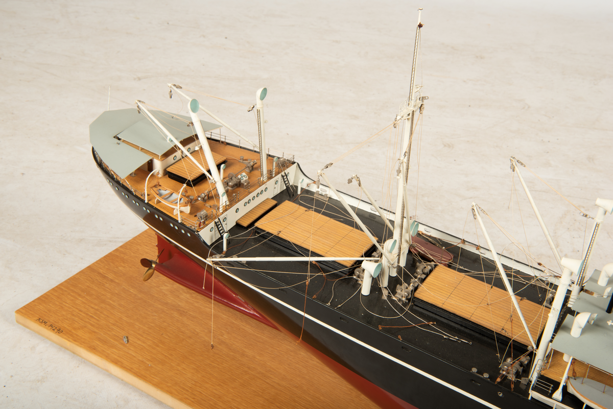 Motorskip bygget i 1949 ved Akers Mekaniske Verksted for Wilhelm Wilhelmsen.