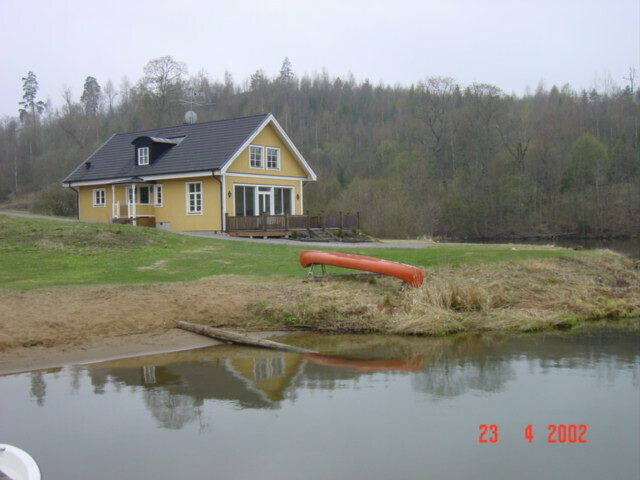 Sundsör, Huvudbyggnad med o kringliggande byggnader

Bilderna är från 2002 och del av ett bevarandeprogram som Turinge Taxinge Hembygdsförening gjorde på uppdrag från Nykvarns kommun