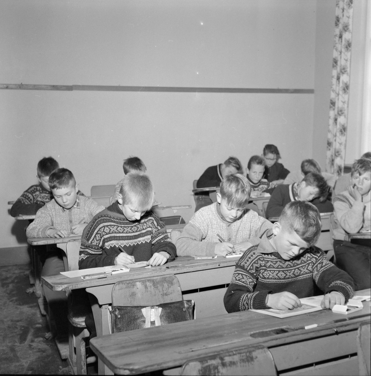 Elever fra 5. klasse Bispehaugen skole deltar i tegnekonkurranse