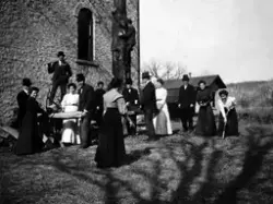 Påskrift bakpå: "I will send you a card so you won't think I