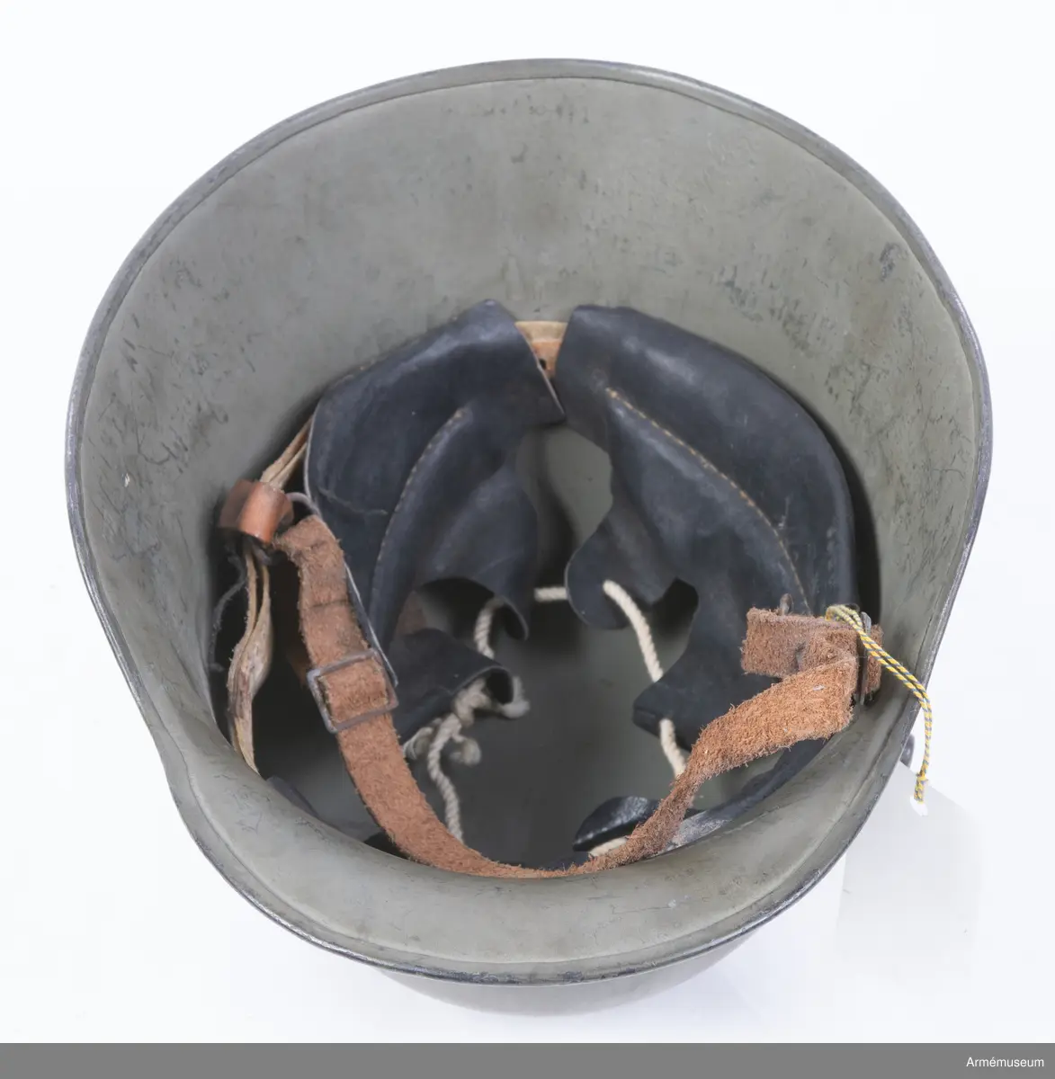 Hjälm m/1916