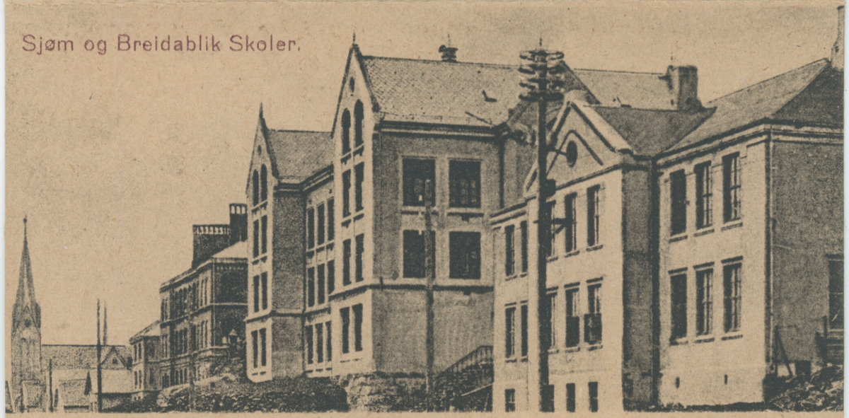 Små lystrykte foto fra Haugesund. Det er bilder av byen fra sjøsiden, Haugesjøen, indre kai, Torgbakken med statuen av fiskerne og Vår frelser kirke, Smedasundet, Strandgata, Breidablikk skole, Haualdshaugen, Lillesund skole, Festiviteten, Parkalléen (Oscars gate) og Byparken. Liten tittel i rødt øverst på hvert bilde.