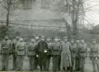 Svea ingenjörkår, Ing 1. Fältbelysningsskolan vid Ing 1. Främre raden fr v: löjtnant Kruse, sergeant H Ohlsson.