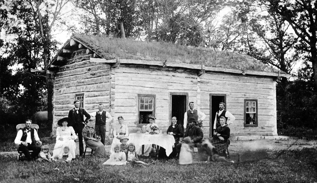 Foto etter Per og Anna Stensby på Espa.
Per hadde en bror M.C. Stansby i Amerika,
men dette bildet er helst etter en
eldre generasjon.
