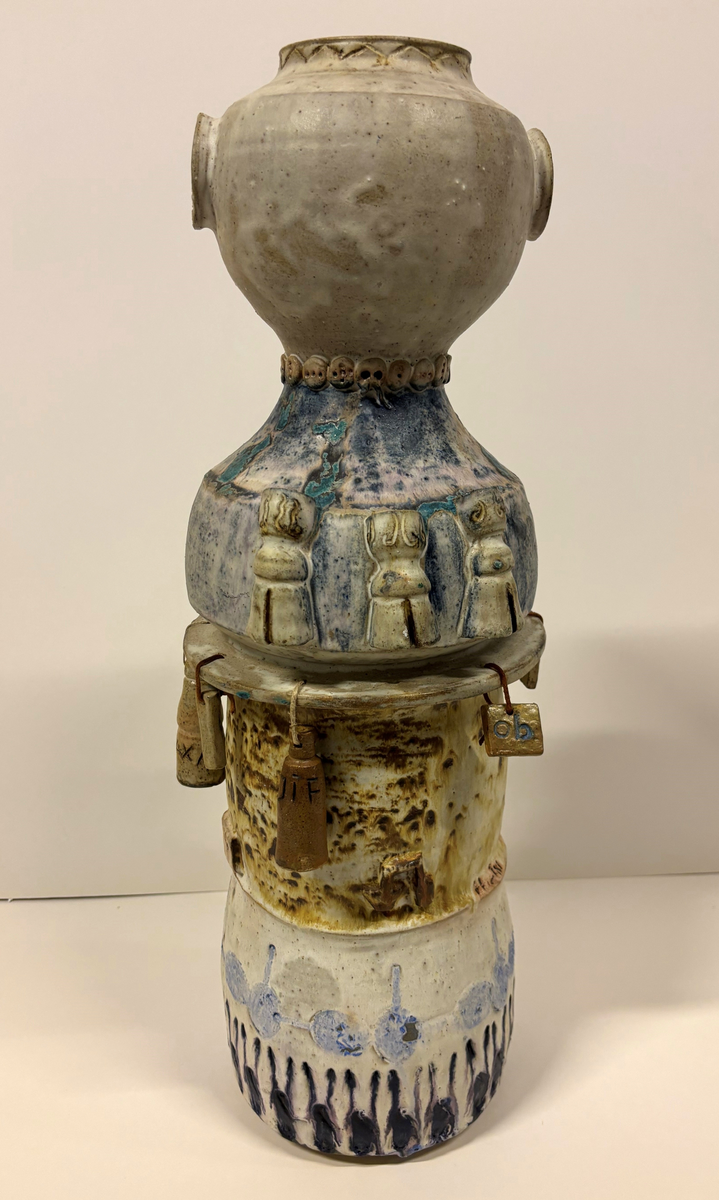 Universalhusmor [Skulptur]