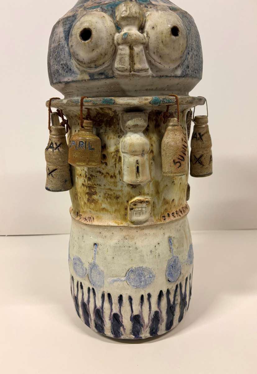 Universalhusmor [Skulptur]