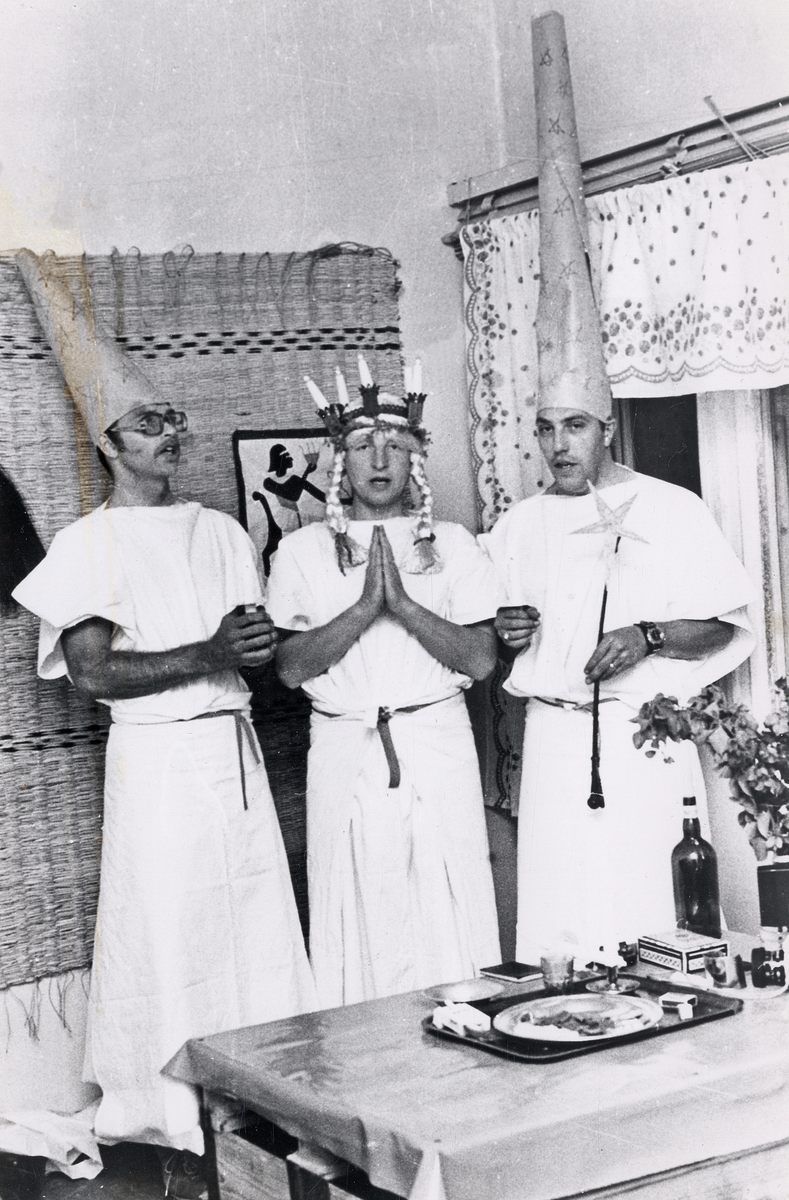 Svenska FN-bataljonen 52 M i Mellanöstern, 1973.
Lucia-firande.