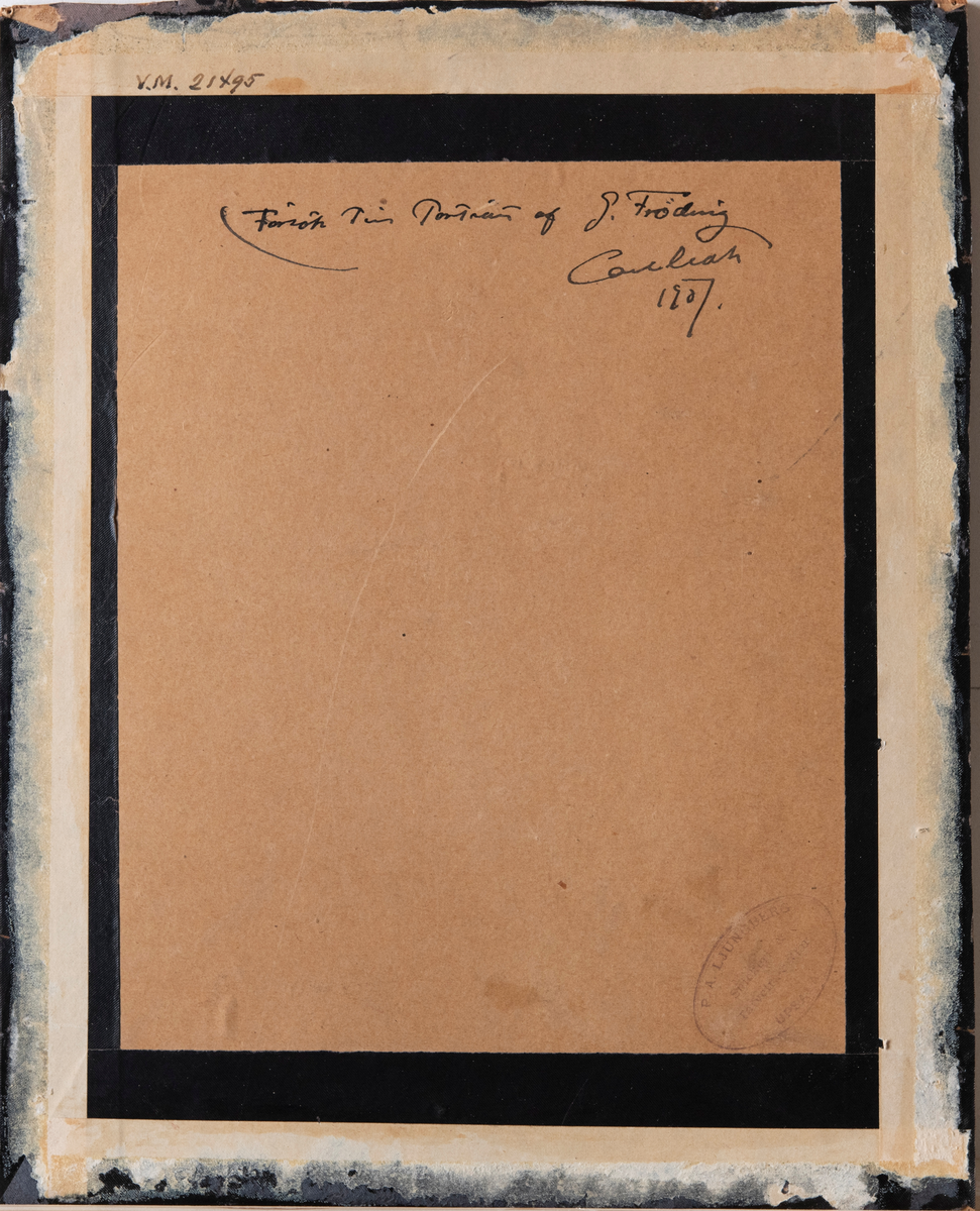 Foto av Gustaf Frödings byst 1907, monterat inom glas och ebenholtzram.