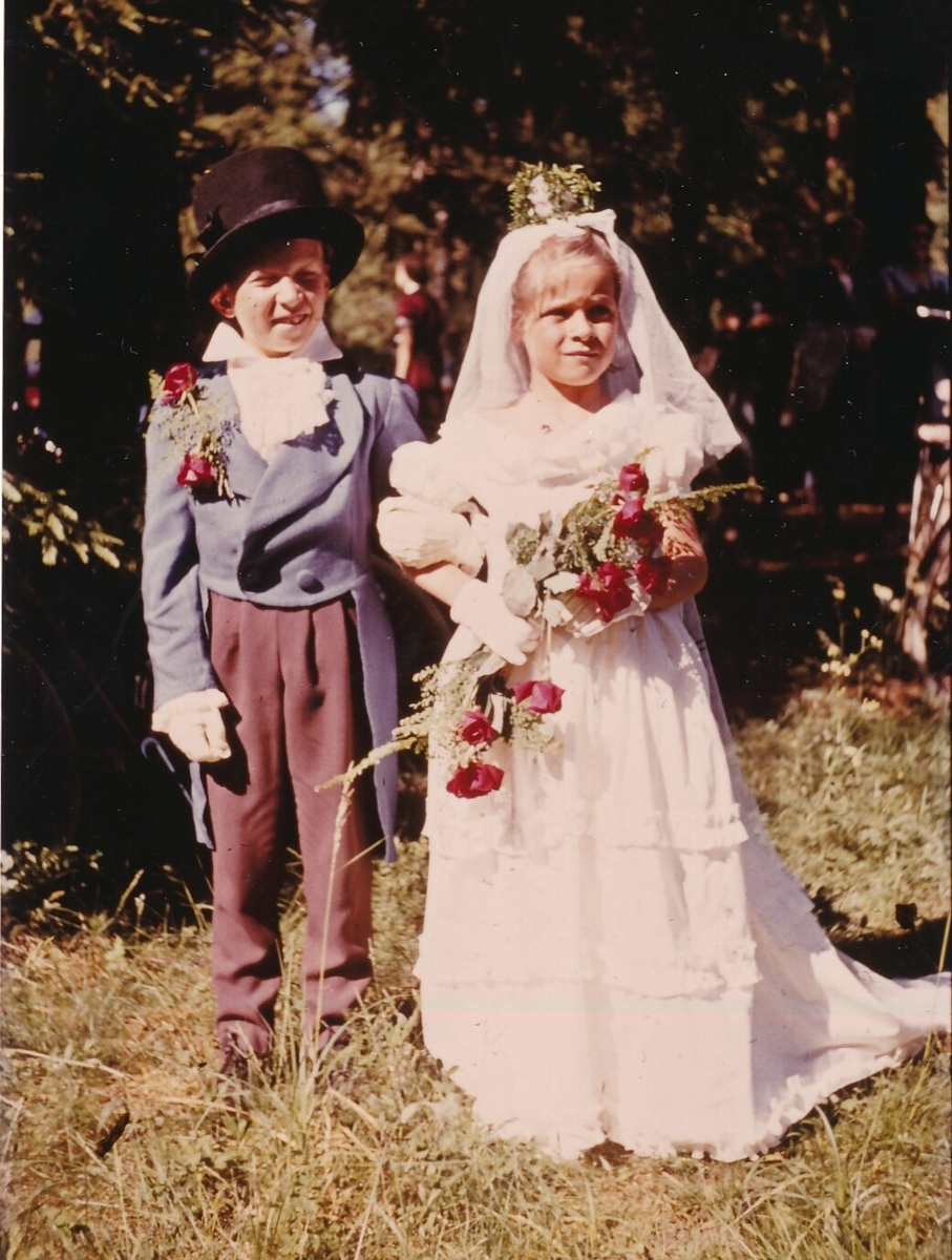 Turinge marknad, en söndag med den traditionella uppvisningen av hästar, vagnar och kläder från sekelskiftet