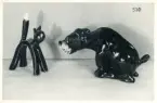 Keramikfigurer, Katt (H1) och Hund (H2), från Bo Fajans, 1900-talets mitt.