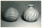 Vaser från Bo Fajans, formgivare Ewald Dahlskog, 1900-talets mitt.
