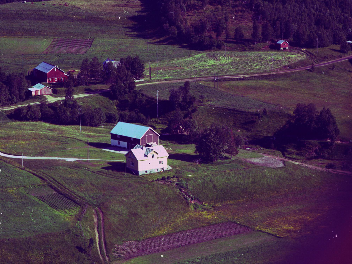 Flyfoto over Sørreisa kommune.