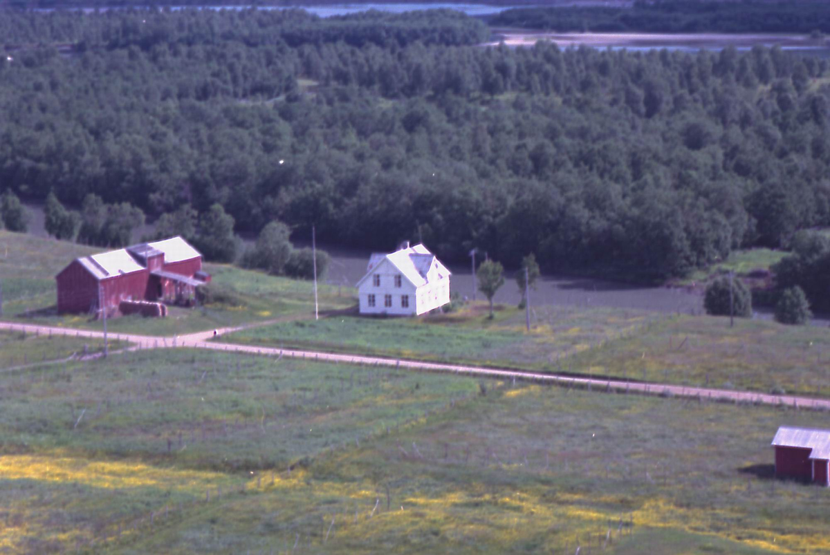 Flyfoto over Sørreisa kommune.