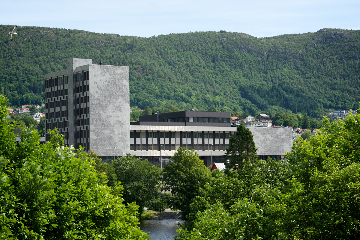 HVL Høgskolen på Vestlandet, campus Kronstad, Bergen -KORO / DigitaltMuseum