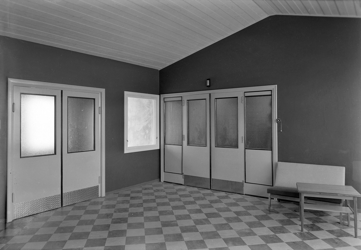 Lade skole, interiør og eksteriør