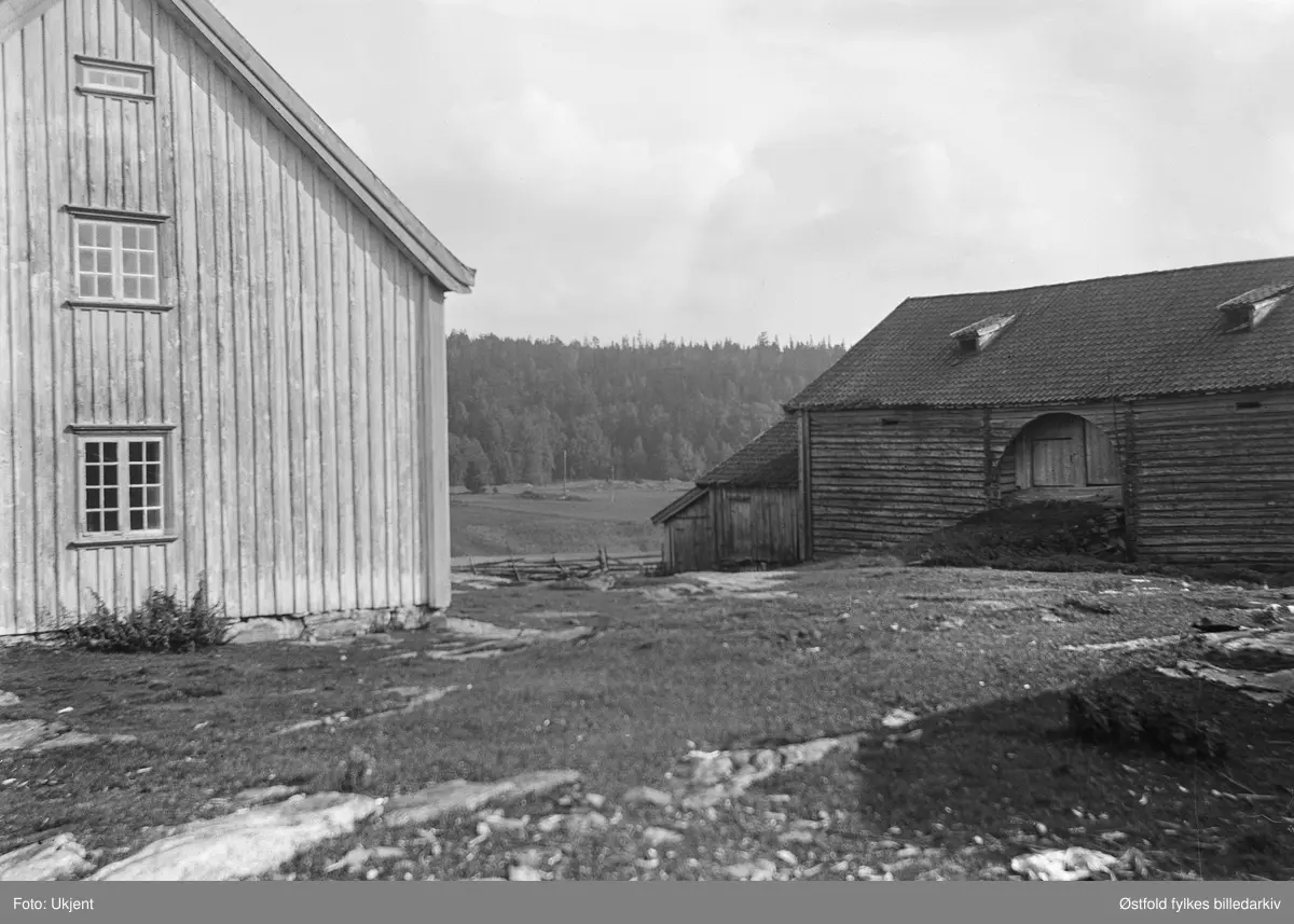 Gården Akersby i Varteig ca. 1910-15.