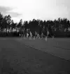 Gymnastikuppvisningen, 25/5 1941. 
Fanborgen tågar fram på planen på Värendsvallen.
