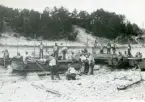 Svea ingenjörkår, Ing 1. Foto från 1920-talet. 4-tons färja över Dalälven vid Sand.