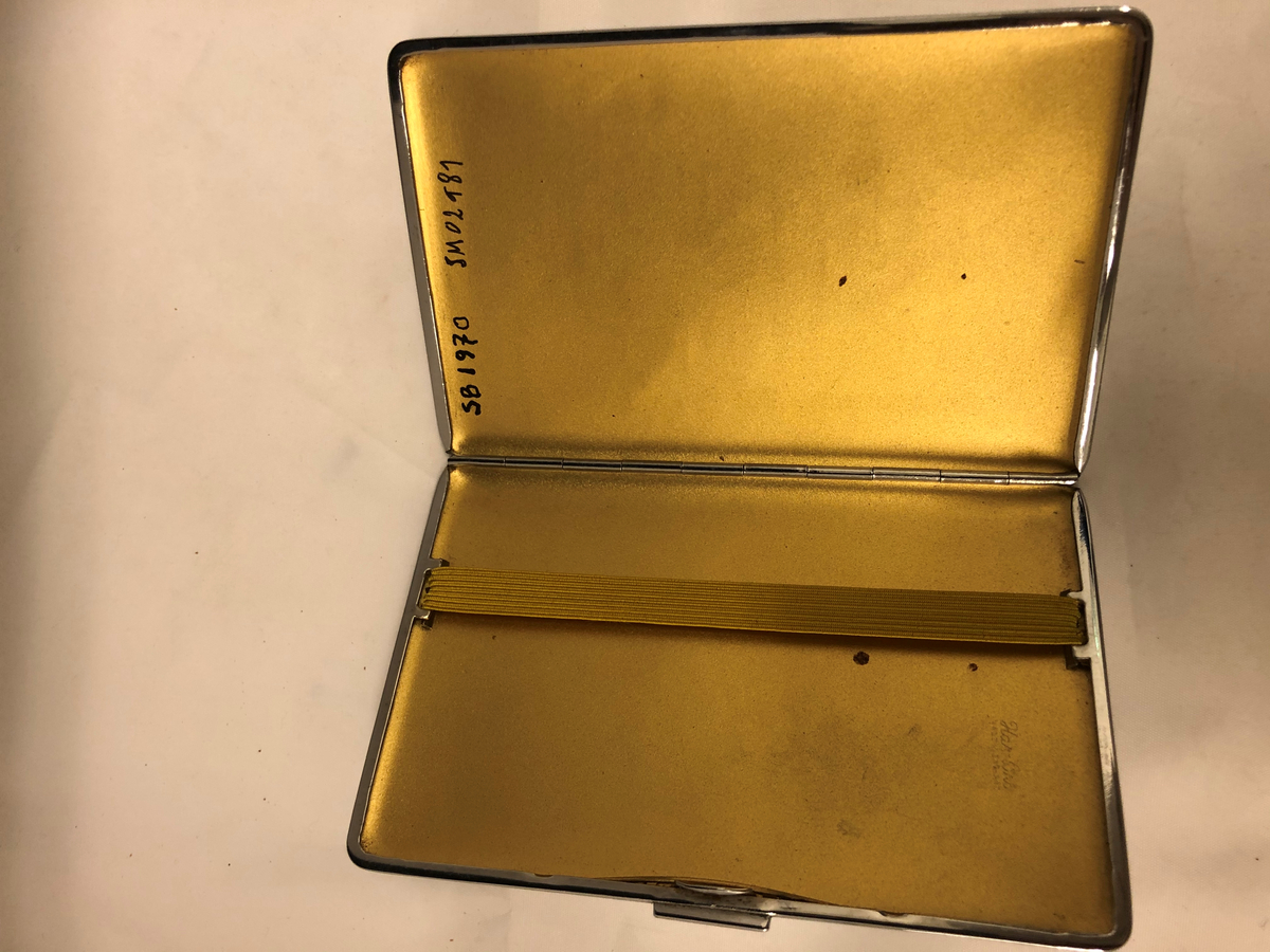 Storbritannien med Irland präglad på locket inklusive viktiga städer