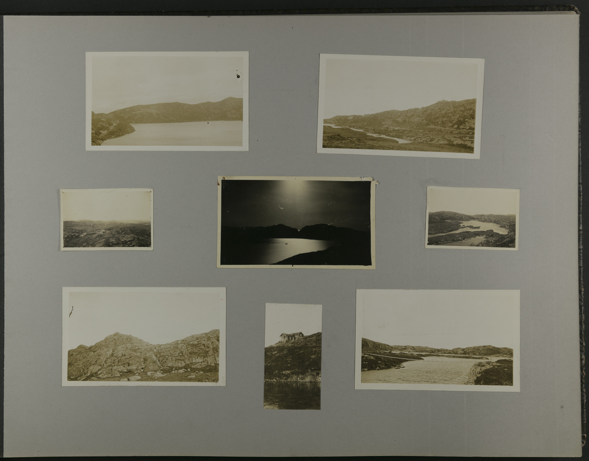 Fotografiene er limt på sider av stiv kartong. Fotografiene er fra Haugesunds fjell-lags første år med aktiviteter.